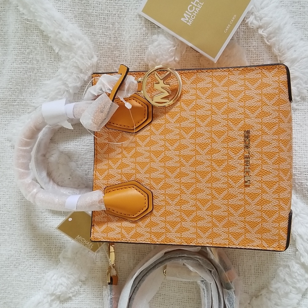 NWT Baby Michael Kors XS Shopper Crossbody